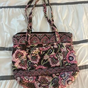 Zippered Vera Bradley Tote